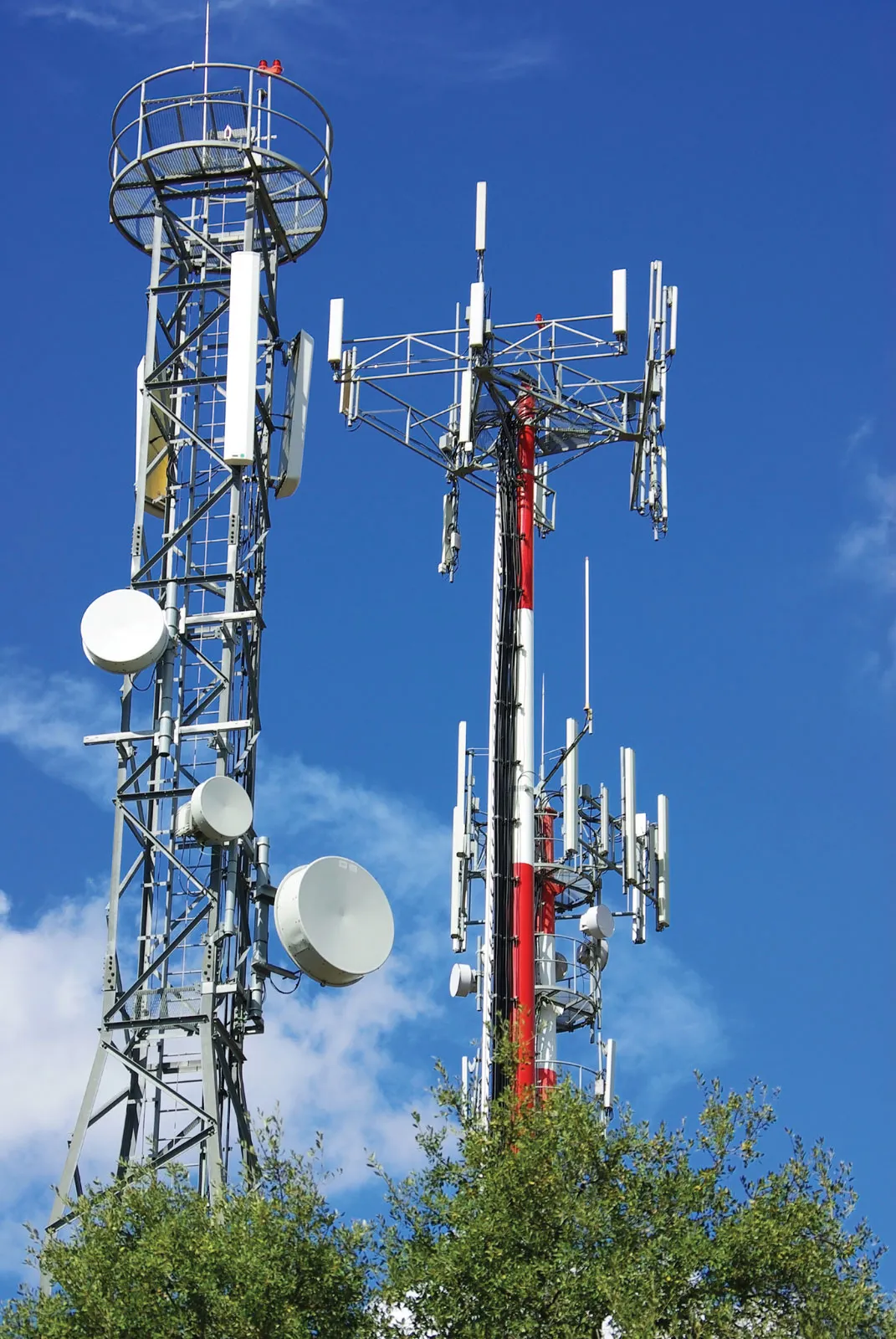 Cell tower and microwave equipment